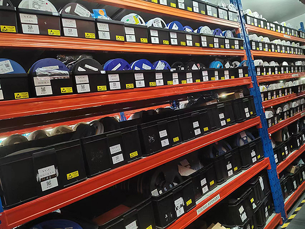 pcba加工與smt加工的區(qū)別是什么？